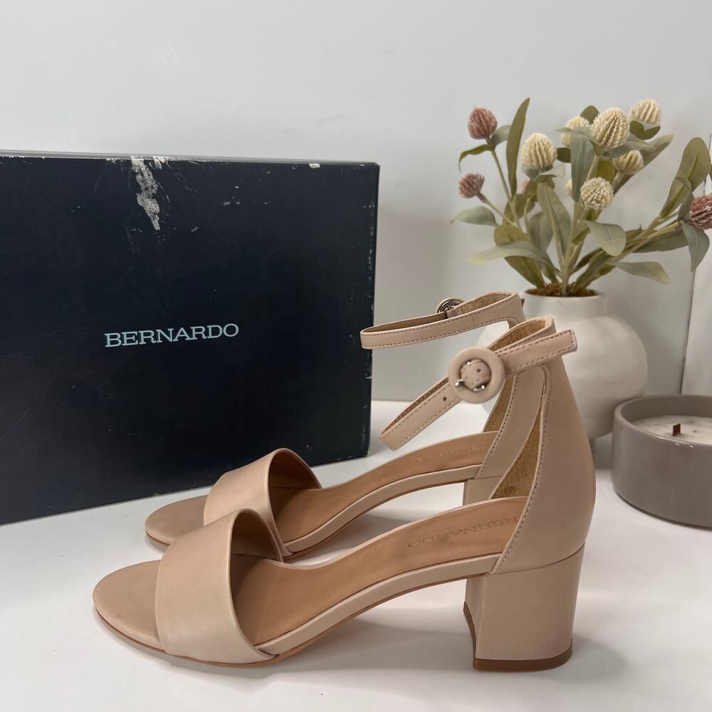 Bernardo Belinda Leather Chunky Heel Open Toe Pump Blush Women 8.5M Tried On